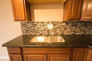 1100 Alvarado Drive SE APT 204 Kitchen