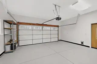 2 Ethel Sandlin Lane Garage