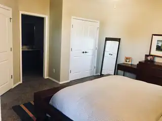 1627 Band Saw Drive NW 