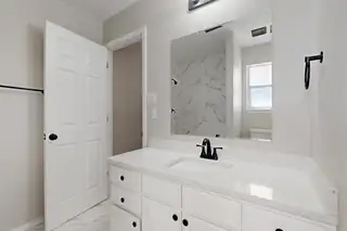 6621 San Ildefonso Drive NW Bedroom