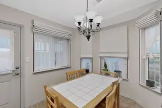 21 Trade Court Court Dining Room