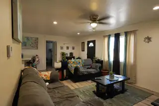 5520 S Sand Hill Avenue SW Living Room