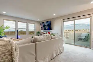 6631 Yawkey Way NE Patio