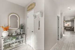 575 Turmalina Drive SE Living Room