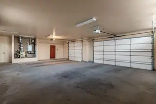 508 Laguna Seca Lane NW Garage