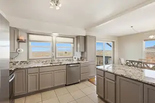 50 Clinger Lane Kitchen