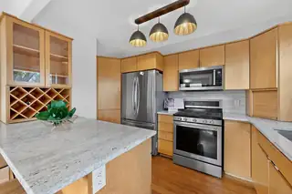 3503 Berkeley Place NE Kitchen