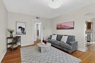 3503 Berkeley Place NE Living Room