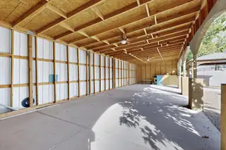 2909 Carlton Street NW Garage