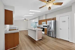 1211 Avenida De Chamiso Kitchen