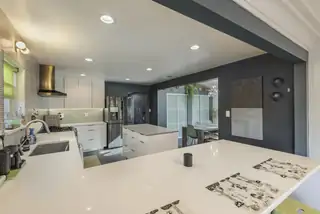 736 Quincy Street NE Kitchen