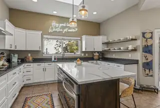 9101 Santa Lucia Avenue NE Kitchen