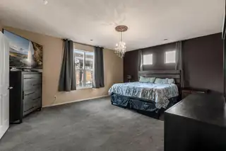 3619 Buckskin Loop NE Bedroom