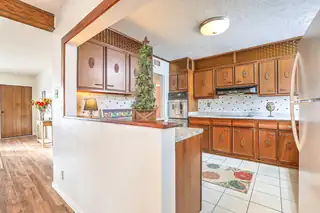 2812 Los Arboles Court NE Kitchen