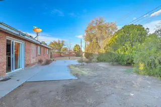 2812 Los Arboles Court NE View