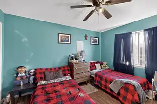 112 E Aragon Road Bedroom