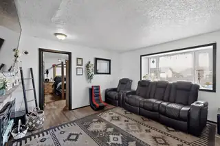 112 E Aragon Road Living Room