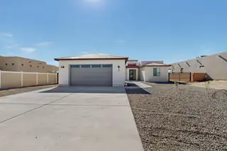 920 Night Glow Avenue NE, Rio Rancho