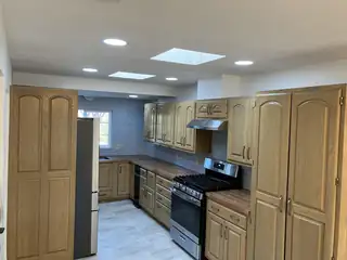 724 Washington Street NE Kitchen