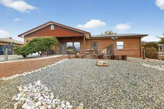 700 Omaha Street NE, Albuquerque