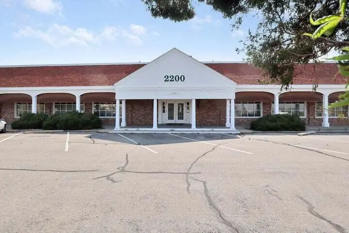 2200 Eubank Boulevard NE