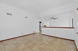 6814 Ivy Place SW Living Room