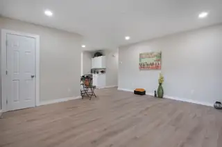 2201 William Street SE Bedroom