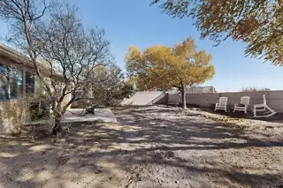 2001 Valley View Drive SW Backyard