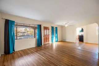 701 Laguayra Drive NE Living Room