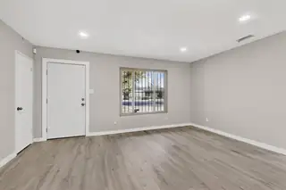 605 Ortiz Drive SE Kitchen