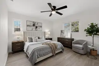 605 Ortiz Drive SE Bedroom