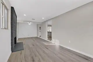 605 Ortiz Drive SE Living Room