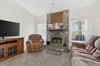 9 Camino De Crystal Living Room