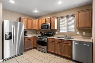 2451 Treviso Drive SE Kitchen