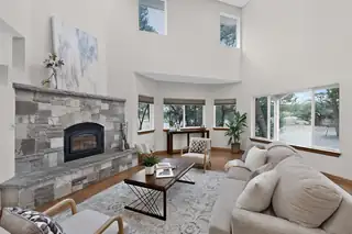 15 Falling Star Drive Living Room