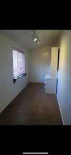 825 Palomas Drive SE 