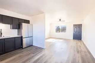 338 Gorman Avenue Kitchen