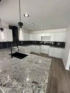 213 64th Street SW, Albuquerque