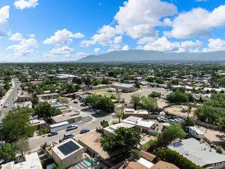 4208 Trinity Place NW 