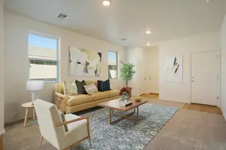 4722 Grizzly Peak Road NE Living Room