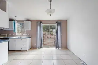 11 Valley View Road Kitchen