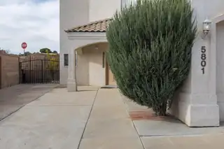5801 Tres Vistas Court NW, Albuquerque 