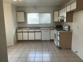 3125 Chama Meadows Drive NE 