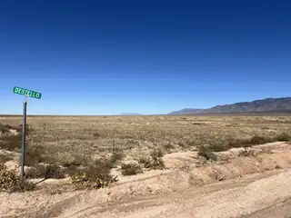 Corner of Destello and Estatda 