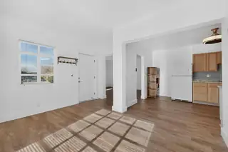 2830 Monroe Street NE Kitchen