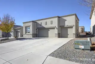 1035 Grace Court NE, Rio Rancho 