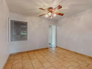 1701 Hoffman Drive NE 