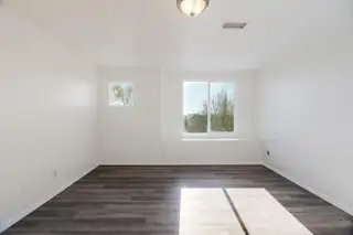 3837 Lonesome Ridge Court Living Room