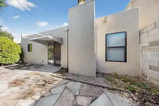 4913 Osuna Place NE Exterior Front