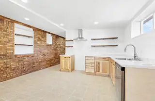 108 Alice Road Kitchen